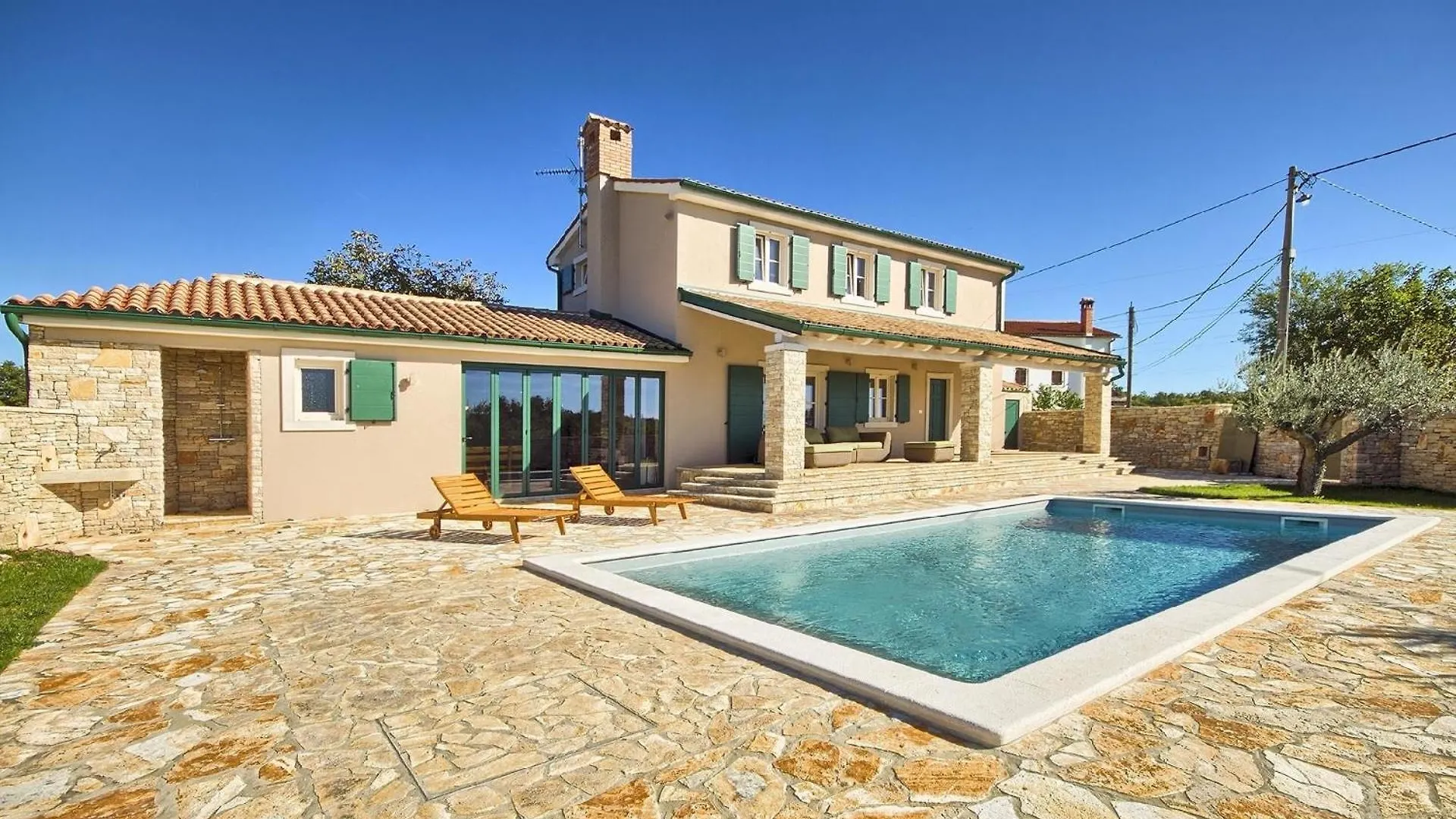 Holiday home Ferienhaus Mit Privatpool Fuer 8 Personen Ca 170 Qm In Barban, Istrien Bucht Von Rasa